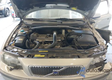 2002 Volvo V70 T5 A Sr/T5 M Sr из США, поврежденный, VIN YV1SW53D021179196